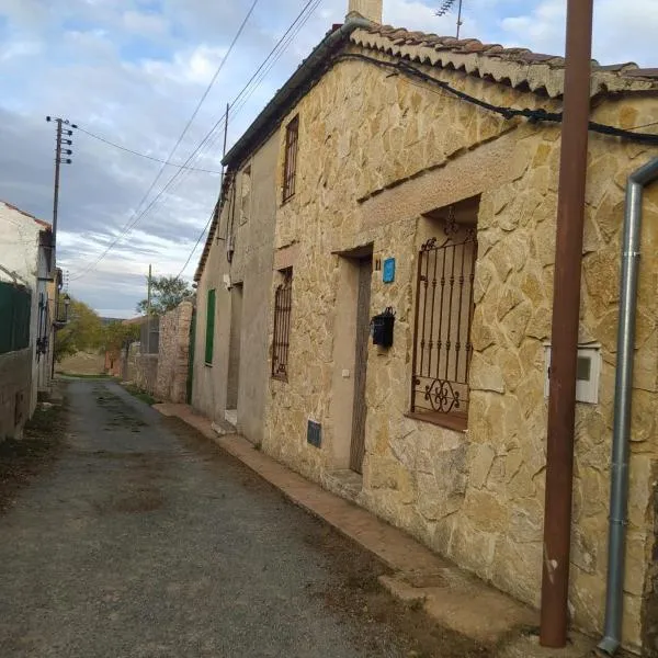 Casa Rural Hoces del Duratón El Villar Sepúlveda SEGOVIA, hotel em Burgomillodo