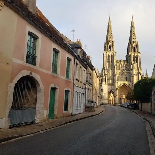 Le petit Conté - Maison calme en centre ville, hotel en La Chapelle-près-Sées