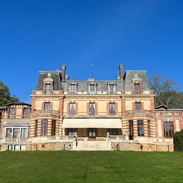 Château de Crènille – hotel w mieście Chaumes-en-Brie