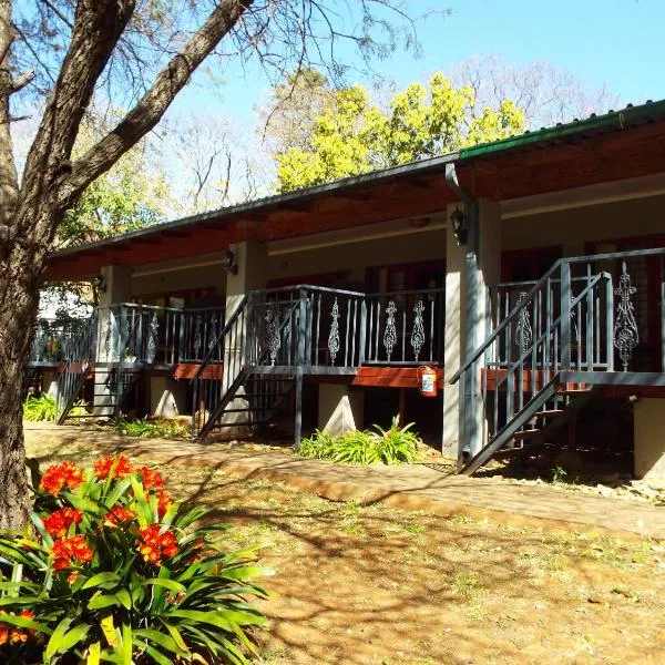 Aloes Country Inn, hotel in Waterval Boven