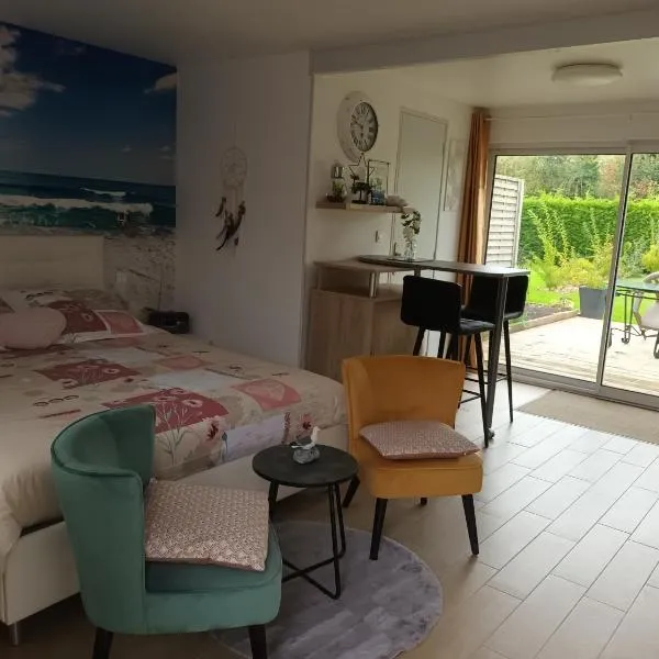 Chez claudine, Hotel in Favières