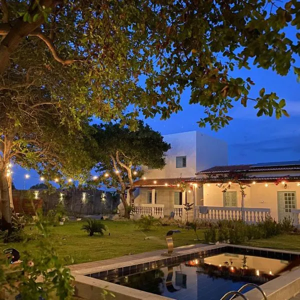 Barra Beach House, khách sạn ở Fortim