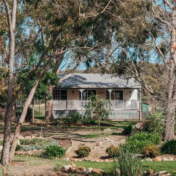 Granite Gardens Cottages & Lake Retreat, hotel v destinaci Stanthorpe