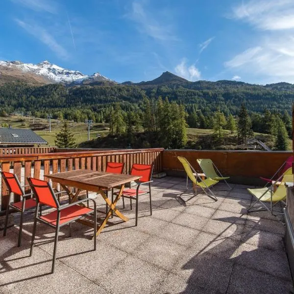 Fleurs et Neige, hotel v destinaci Lanslevillard
