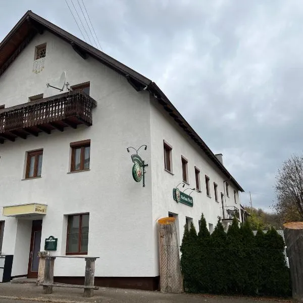 Pension Hirsch, hotel in Fluorn