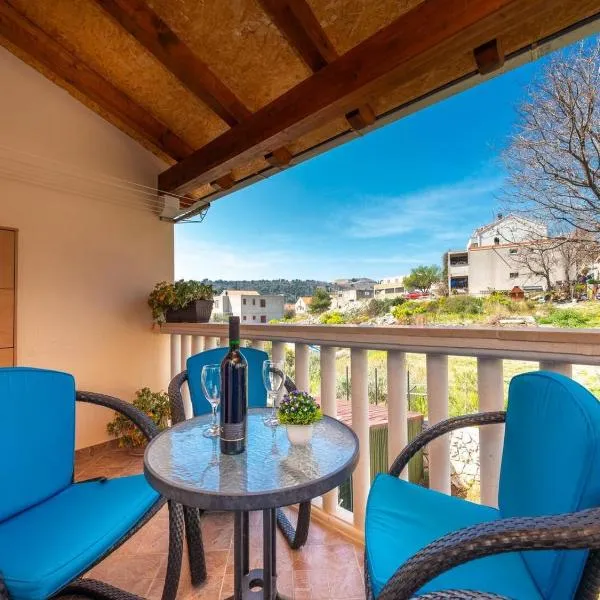 Prlender Apartment, hotel di Čibača
