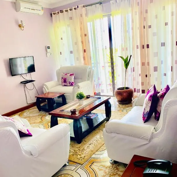 Entebbe में, होटल Crystal Apartments Entebbe Uganda Next to UN Base