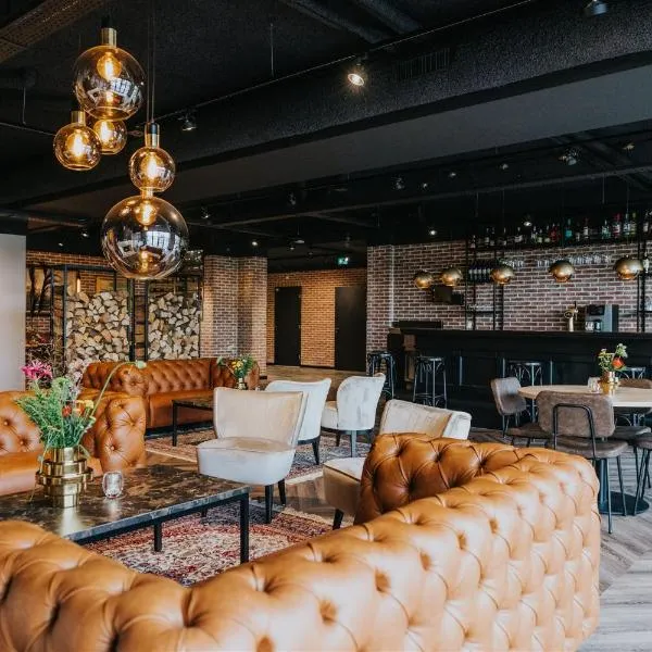 Hotel Sportsbar & Brasserie Dorhout Mees, hotel v destinaci Biddinghuizen