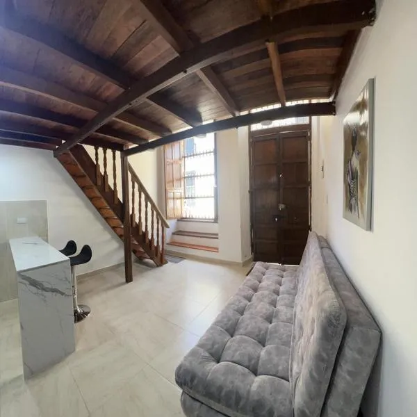Agradable casa en Buga junto a la basílica, hotel v destinaci Buga