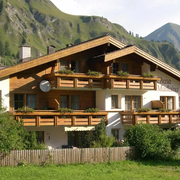 Apartment Madlaina, hótel í Samnaun