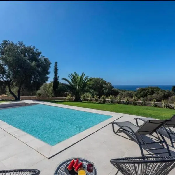 Avithos Blue Villas, hotel v destinaci Svoronata