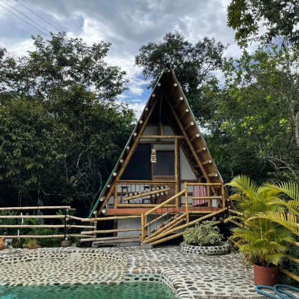 Villa Anita - Acuérdate de Mi., hotel en San Antonio