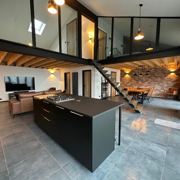 LFA Magnifique loft véritable avec sauna, hotel em Flémalle-Grande