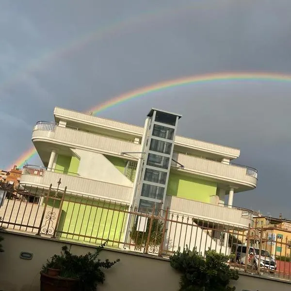 Le Sirene Casa Vacanza, hotell sihtkohas Torvaianica