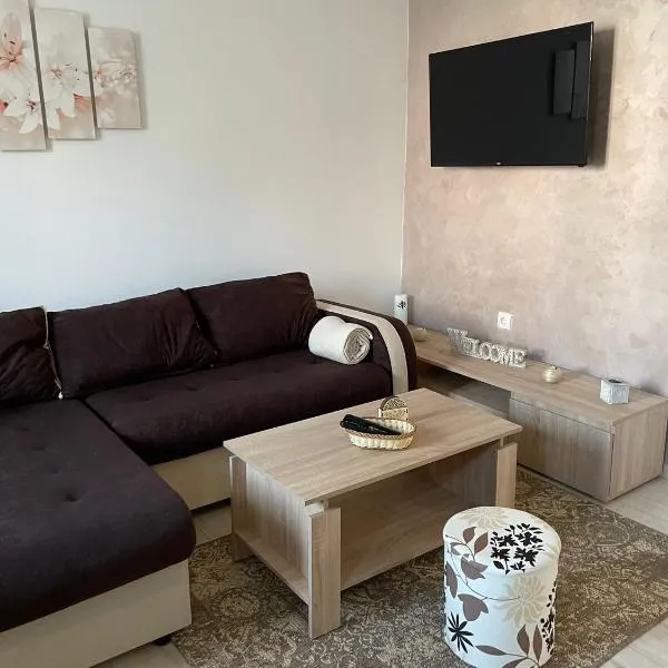 Apartmani Marija Zemun, hotel di Zemun Polje