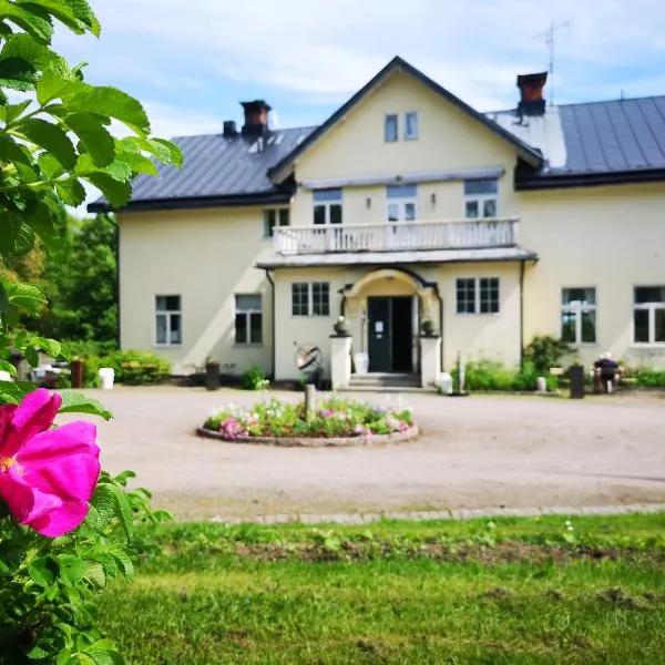 Disponentparken Café och Bed & Breakfast, hotel en Ulriksberg