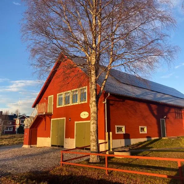Newly built apartment next door to the sheep, hotel a Vargbacken