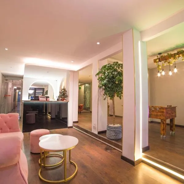 Language Exchange Hotel 3