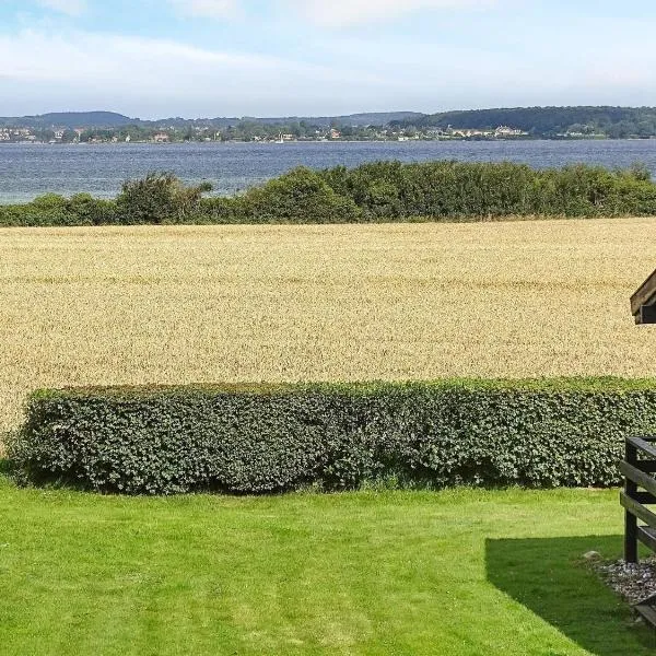 8 person holiday home in Svendborg-By Traum、スベンボーのホテル