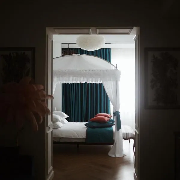 Mola Mola Apart Hotel, hotel ve Lvově