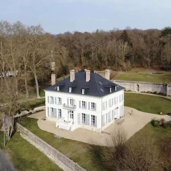 La Grande Maison, hotel in Seine-Port