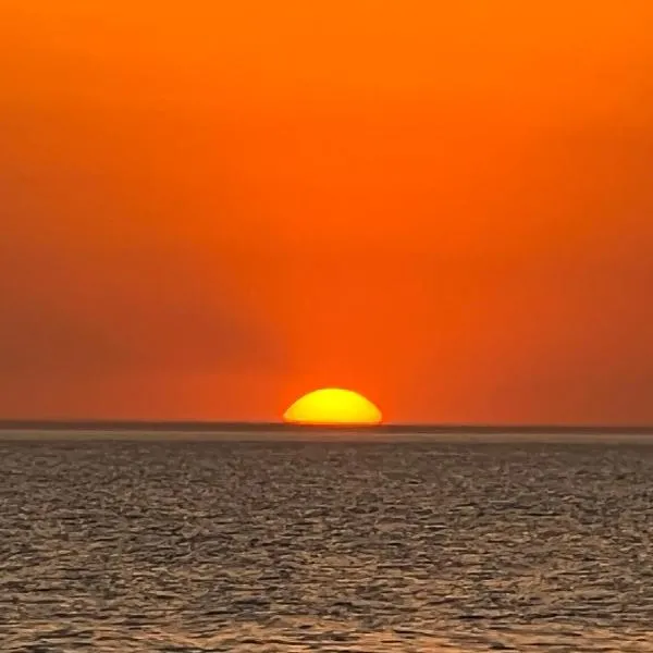 Sol y mar, hotel in Monte Hermoso