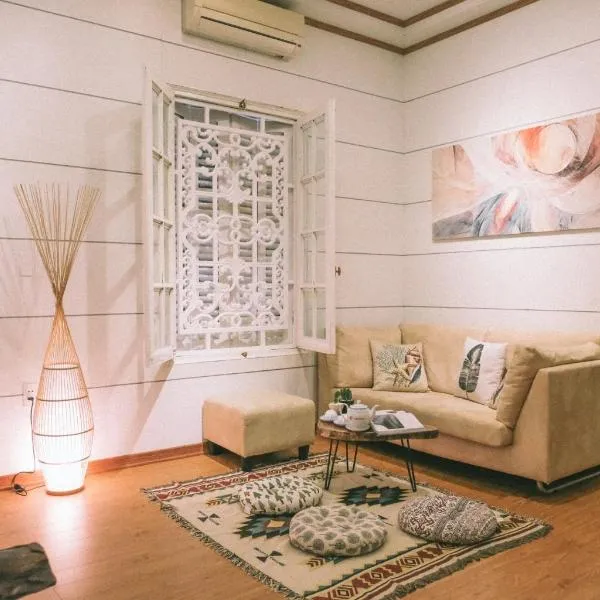 A unique experience in Hanoi. Chic and elegance, hotel v Hanoji
