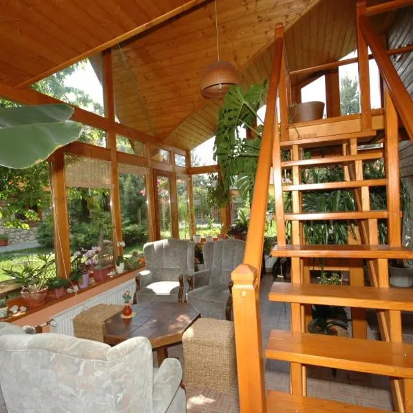 Family House - Apartmany Zuzana, hotel ve Staré Lesné
