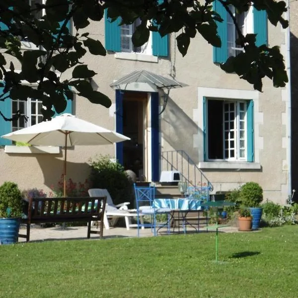 La maison bleue, hôtel à Saint-Amand-en-Puisaye