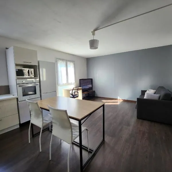 Le pied à terre parisien - 77/94, hotel in Pontault-Combault