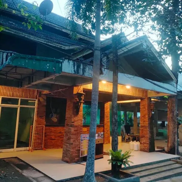 Garden View Resort Tonsai，通塞海灘的飯店