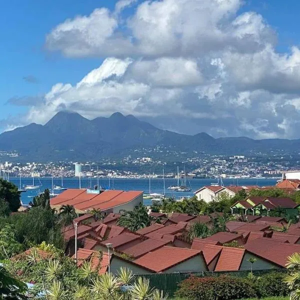 T3 de Standing aux trois ilets / Vue Mer, hotel in Les Trois-Îlets