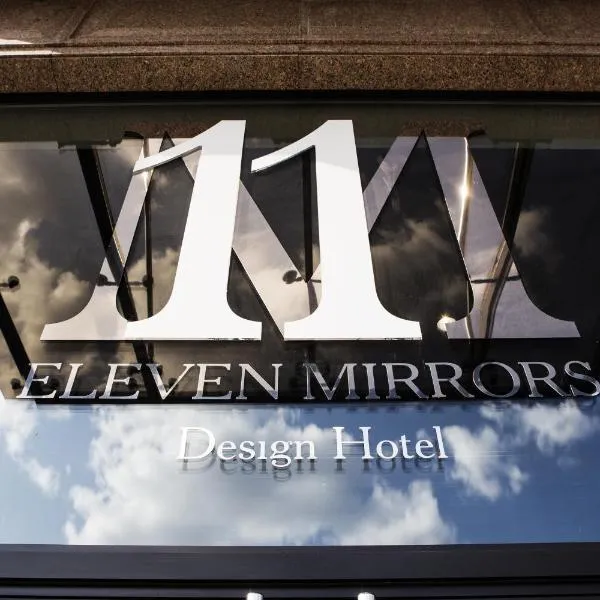 11 Mirrors Design Hotel โรงแรมในDarnitsa