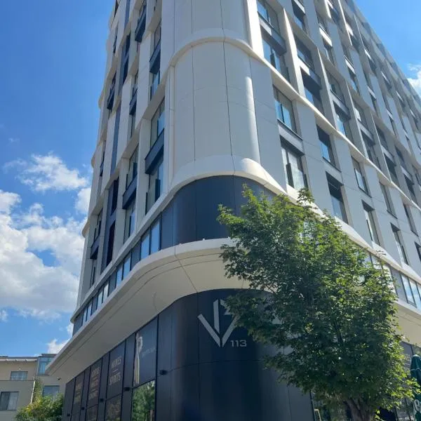 Green Eyes Apartments, hotel in Sofia