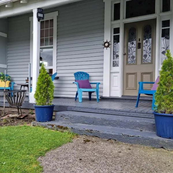 Homestay On Queen, hotel in Westport