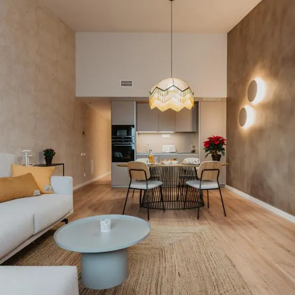 Petit Luxe Volta ÀTIC, hotel a Terrassa