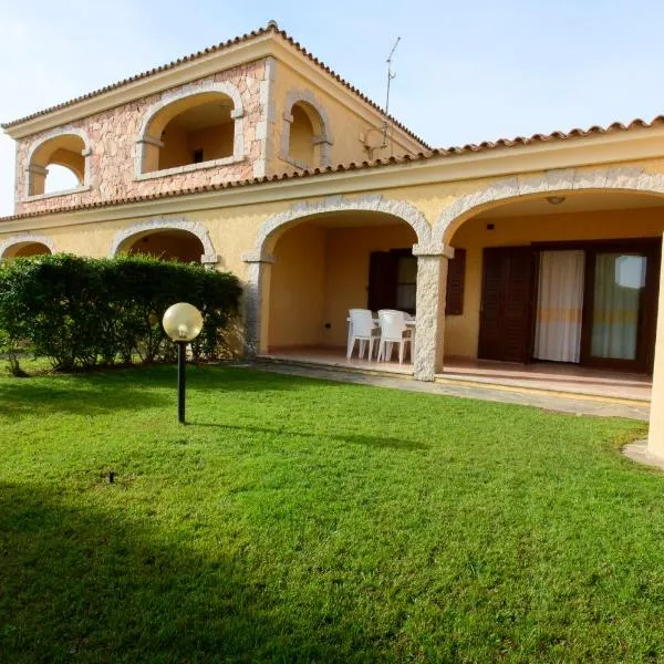 Ville del Mar, hôtel à San Teodoro
