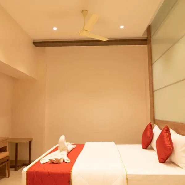 The Paradise Hotel - LUXURY STAY, hotel in Kanchipuram