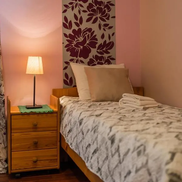 Püha Vaimu külalistemaja, hotel a Tallinn