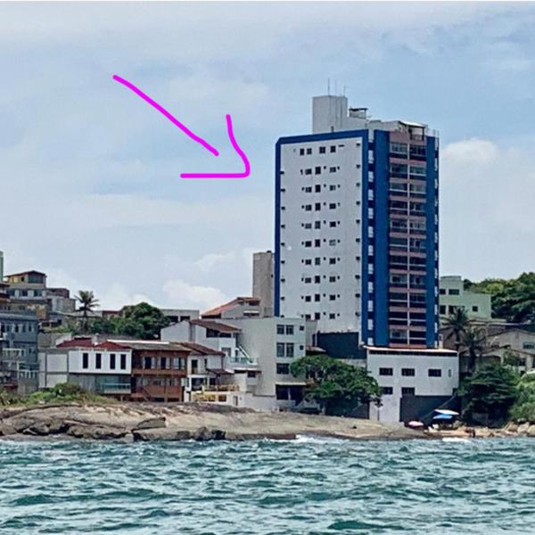 Apartamento Pé na Areia e águas tranquilas no centro de Guarapari - Foto 2