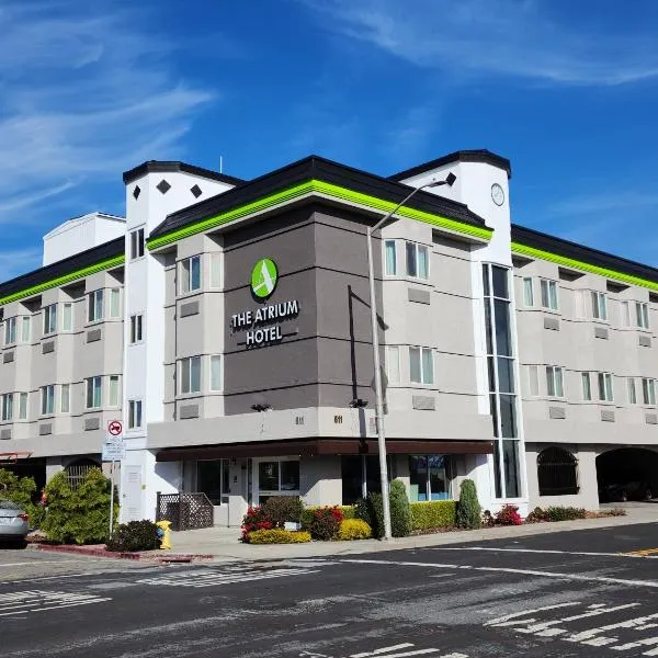 THE ATRIUM HOTEL - SFO AIRPORT FREE! - Shuttle Bus - Parking - WIFI, hotel a San Bruno