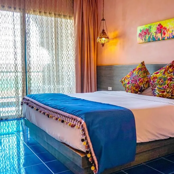 Chiangkhong Teak Garden Riverfront Hotel โรงแรมในเชียงของ