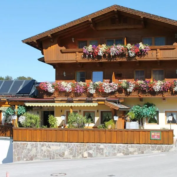 Hotel Sonne, hotel in Niederau