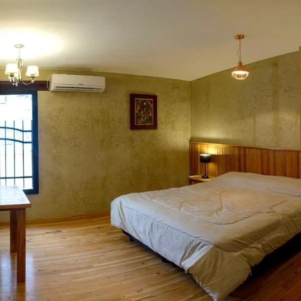 Apartamentos Siete Cavas, hotel in Bahía Blanca