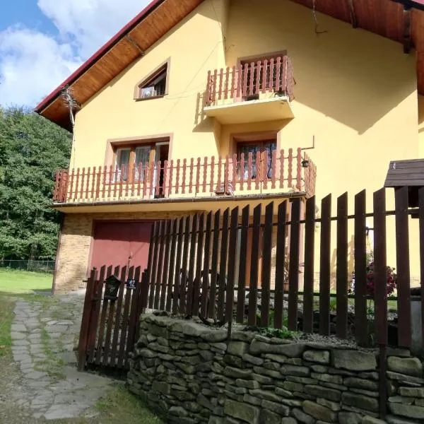 Apartament nad szumiącym potokiem, hotel v destinácii Wilkowice