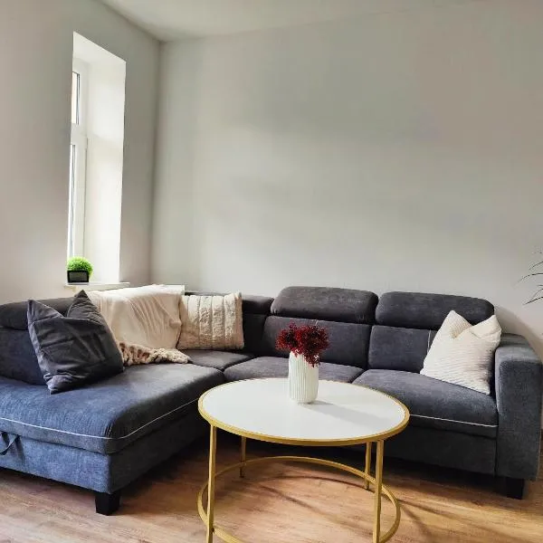 Neu sanierte Wohnung mit Balkon und Stellplatz, hótel í Erfurt