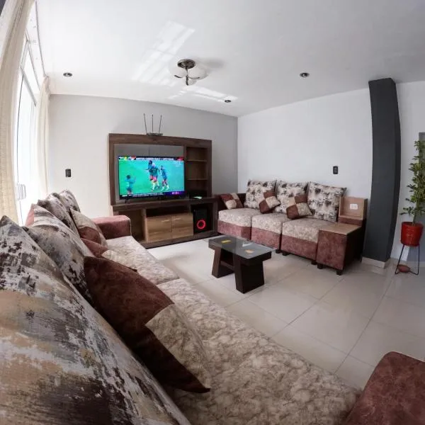 Departamento amplio y bonito en Arequipa, ξενοδοχείο σε Arequipa