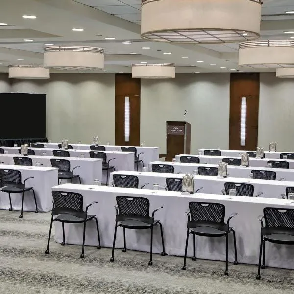 Crowne Plaza - Chicago West Loop by IHG、シカゴのホテル
