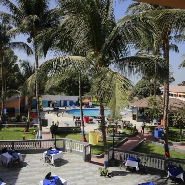 Mansea Beach Hotel, hotel in Kololi