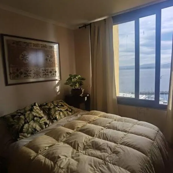Apartamento en Concón con vista al mar y piscina, Hotel in Concón